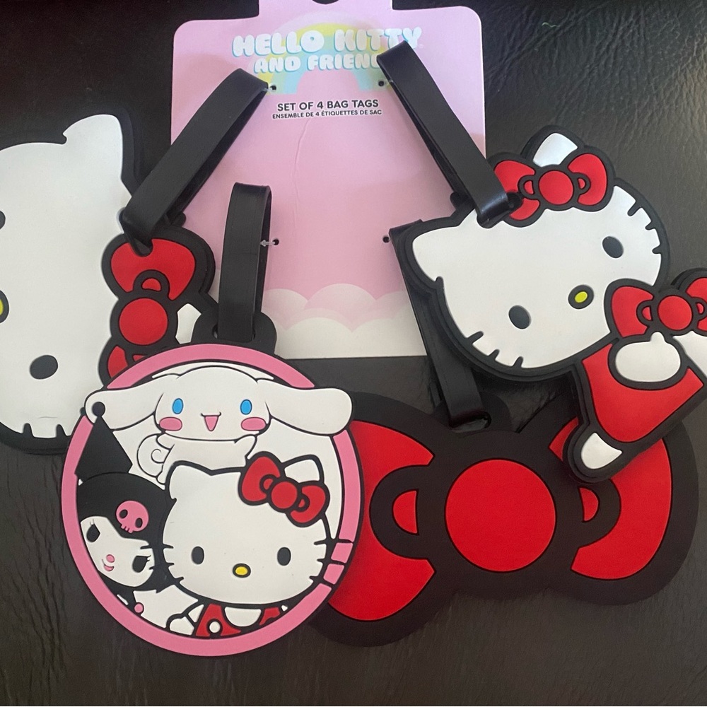 Hello Kitty 4 Piece Luggage Bag Tag Set